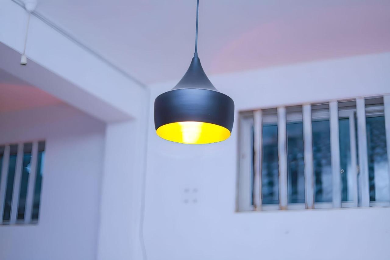 ホテル Royal Hub Kudapaduwa エクステリア 写真